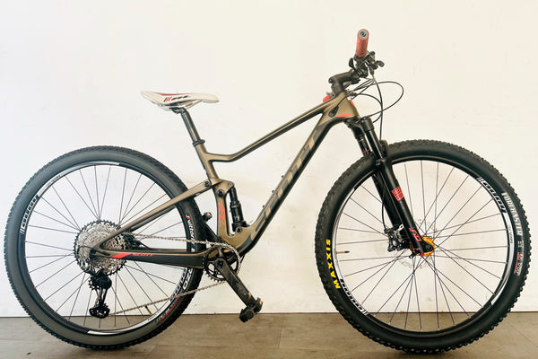 Scott Spark rc 900 pro Mountain Bike (Medium)