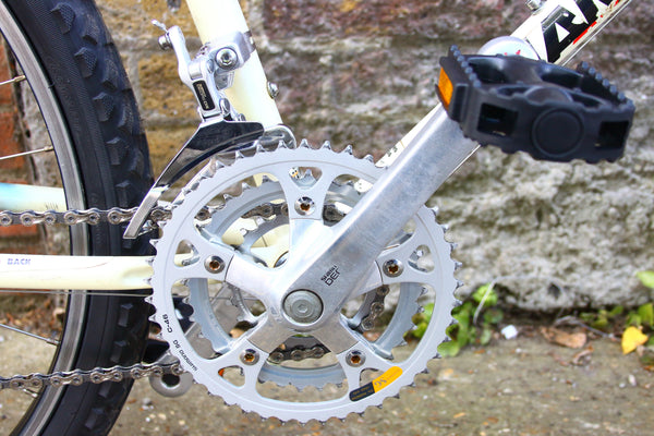 Diamond Back Apex Mountain Bike (Medium)