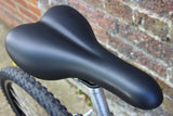 Diamond Back Apex Mountain Bike (Medium)