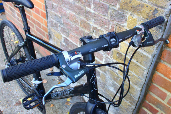 Specialized Sirrus Pro Road Bike (Medium)