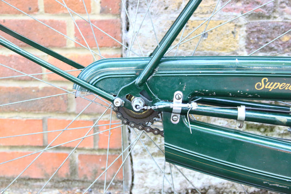 Raleigh SUPERBE Hybrid Bike (Medium)