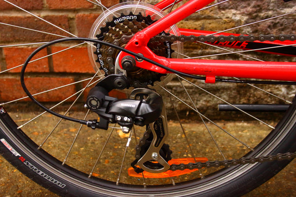 Specialized Hotrock Kids Bike (24in Wheels)