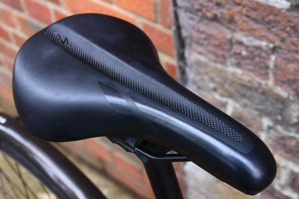 Specialized Sirrus Hybrid Bike (Medium)