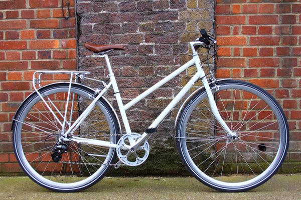 6KU Odessa Hybrid Bike (Medium)