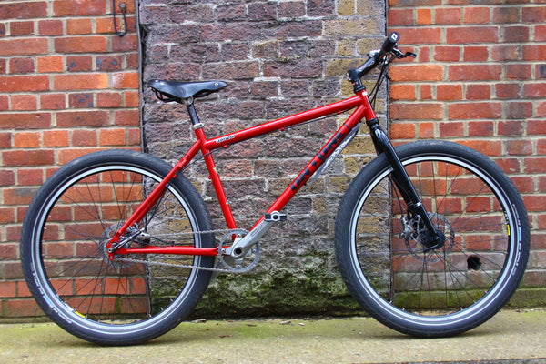 On One In Bred Hybrid Bike (Medium)