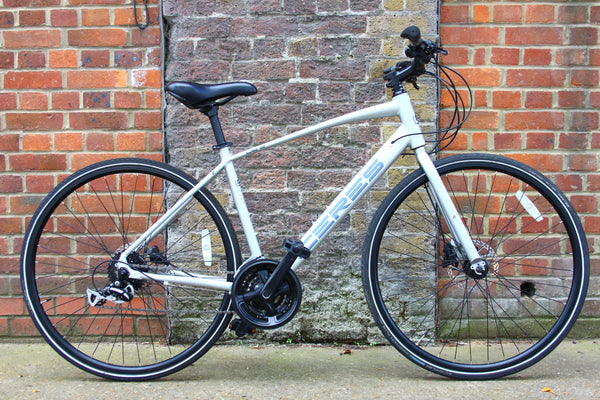 Ceres UB2 Hybrid Bike (Medium)