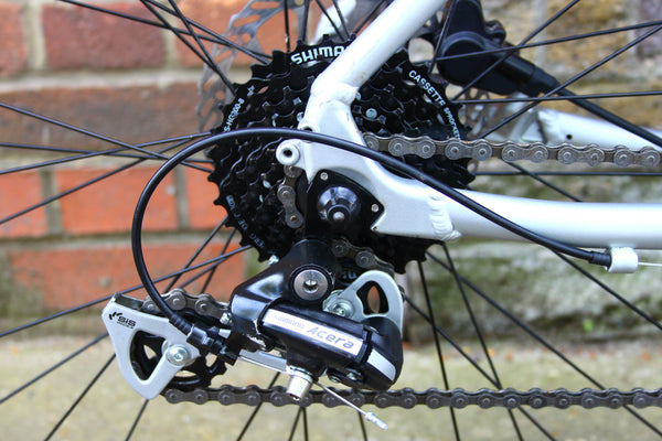 Ceres UB2 Hybrid Bike (Medium)