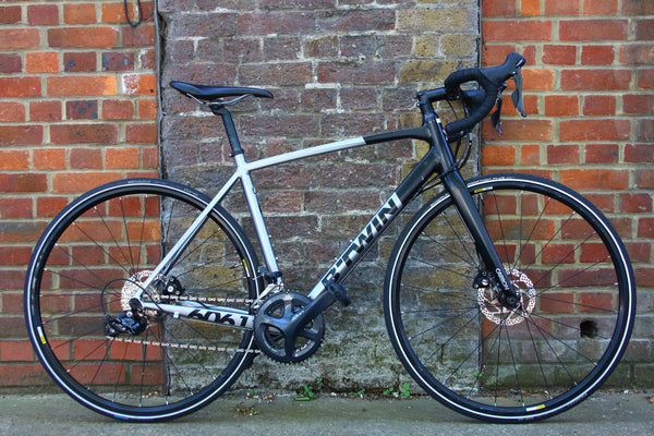 B'Twin ULTRA AF GF Road Bike (Medium)