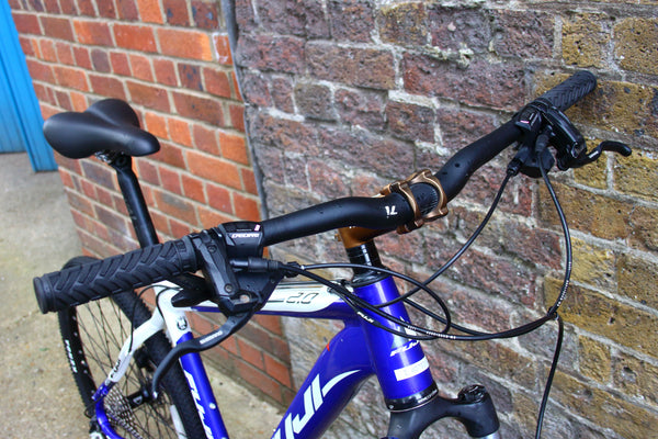 Fuji Tahoe 2.0 Mountain Bike (Medium)